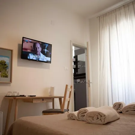 Bed & Breakfast Center 3*